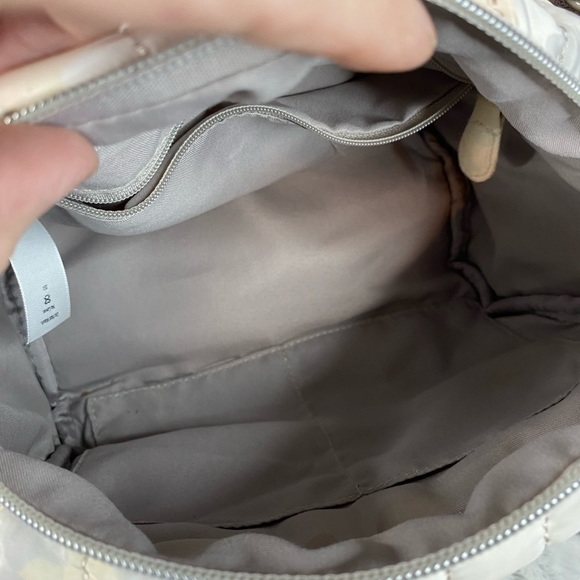 Time and Tru soft pastel camo crossbody quilted purse. - Picture 9 of 13